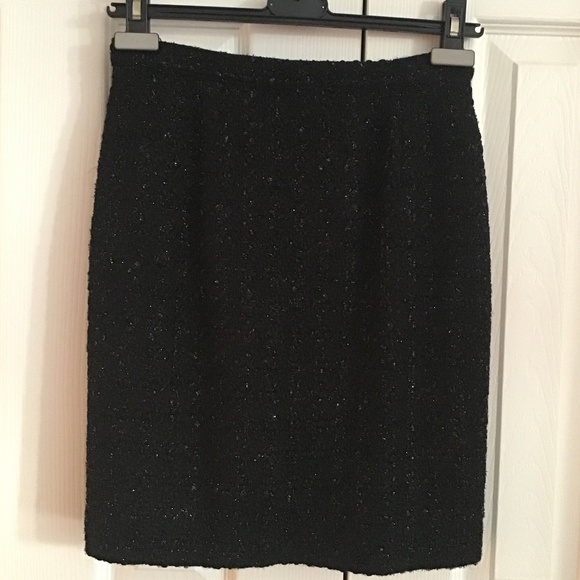 Black tweed textured skirt with black metallic thread size S - Picture 3 of 3